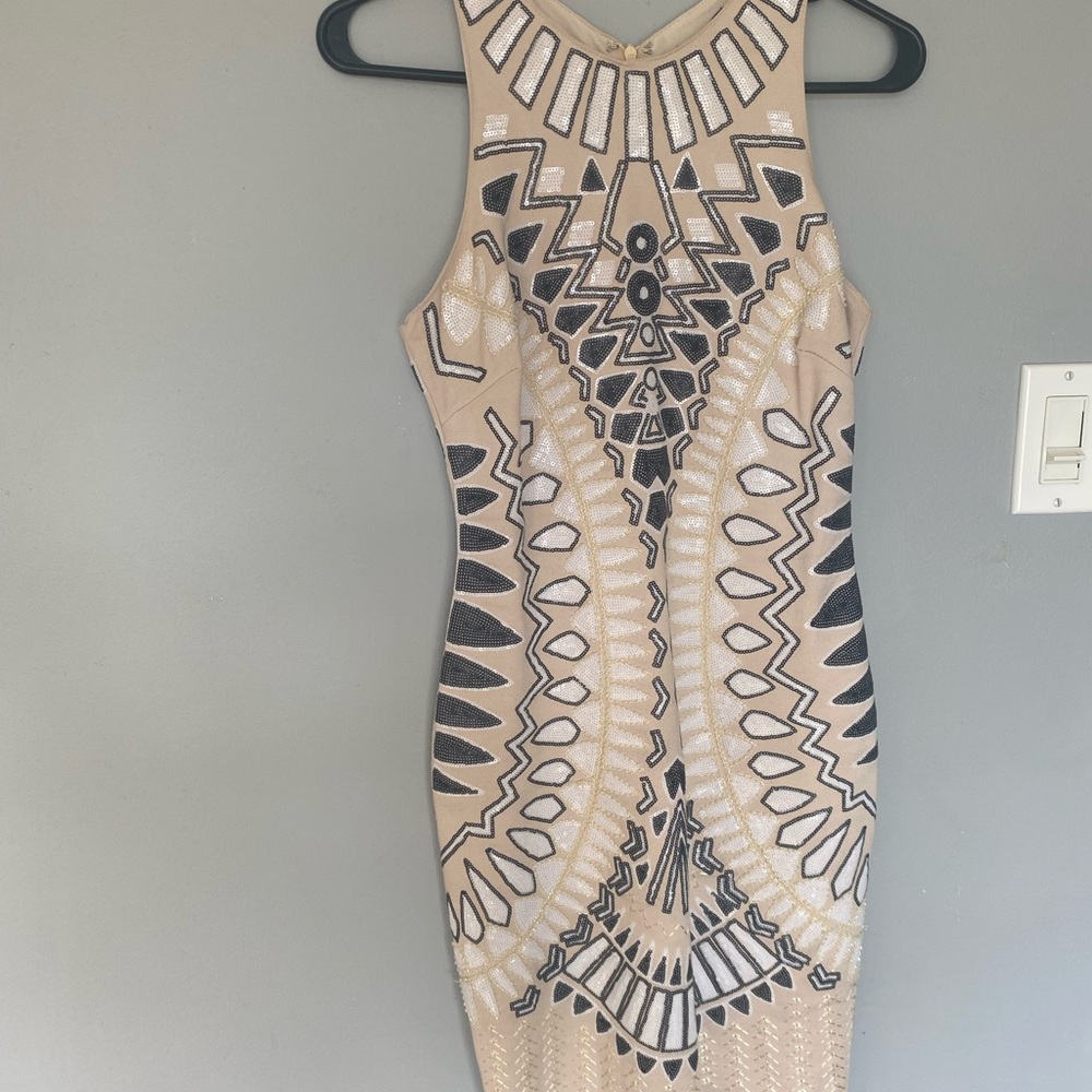 Verte- Beige and Black Sequinned Patterned Dress